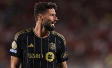 开云APP下载:里尔准备从LAFC签下吉鲁